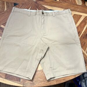 Brand New w/Tags Men J.Crew Khacki Shorts- size 40”